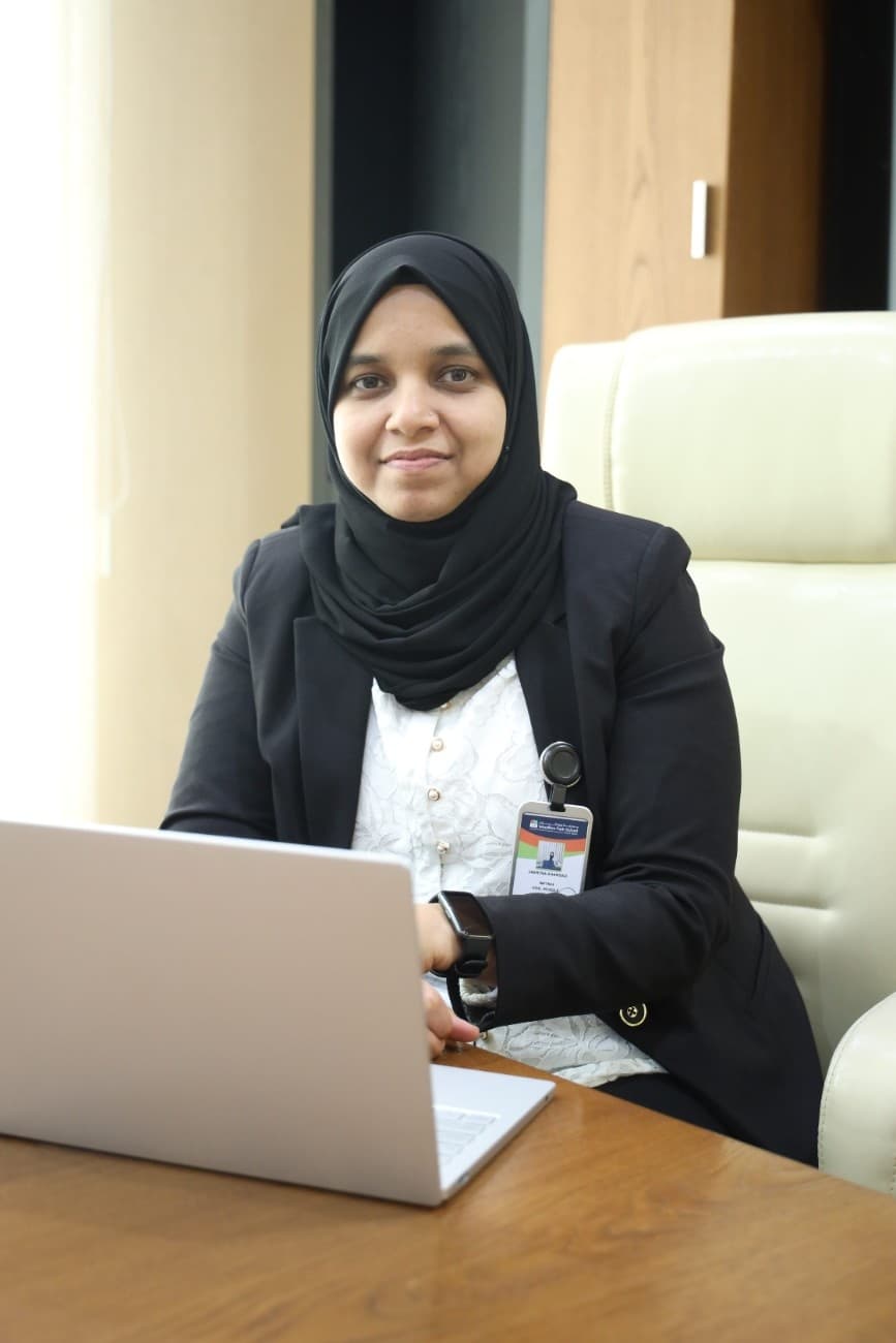 Portrait of Ms. Jasmina Shamsad